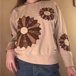 Cream Crewneck Sweatshirt with Brown Sunflower Appliqués